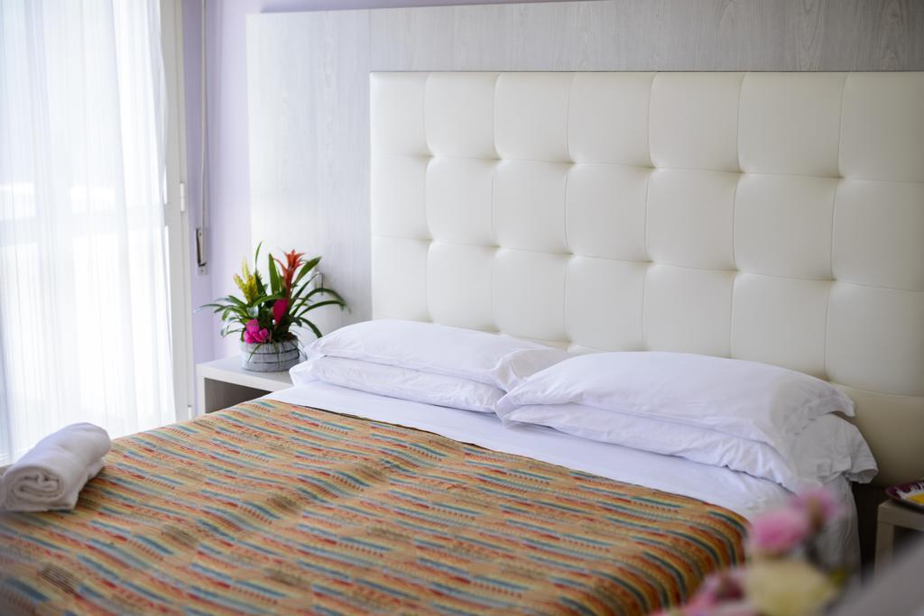 Hotel Suisse Milano Marittima Phòng bức ảnh