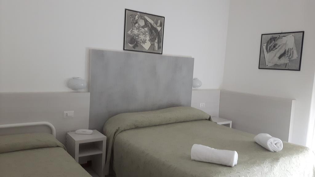 Hotel Suisse Milano Marittima Ngoại thất bức ảnh
