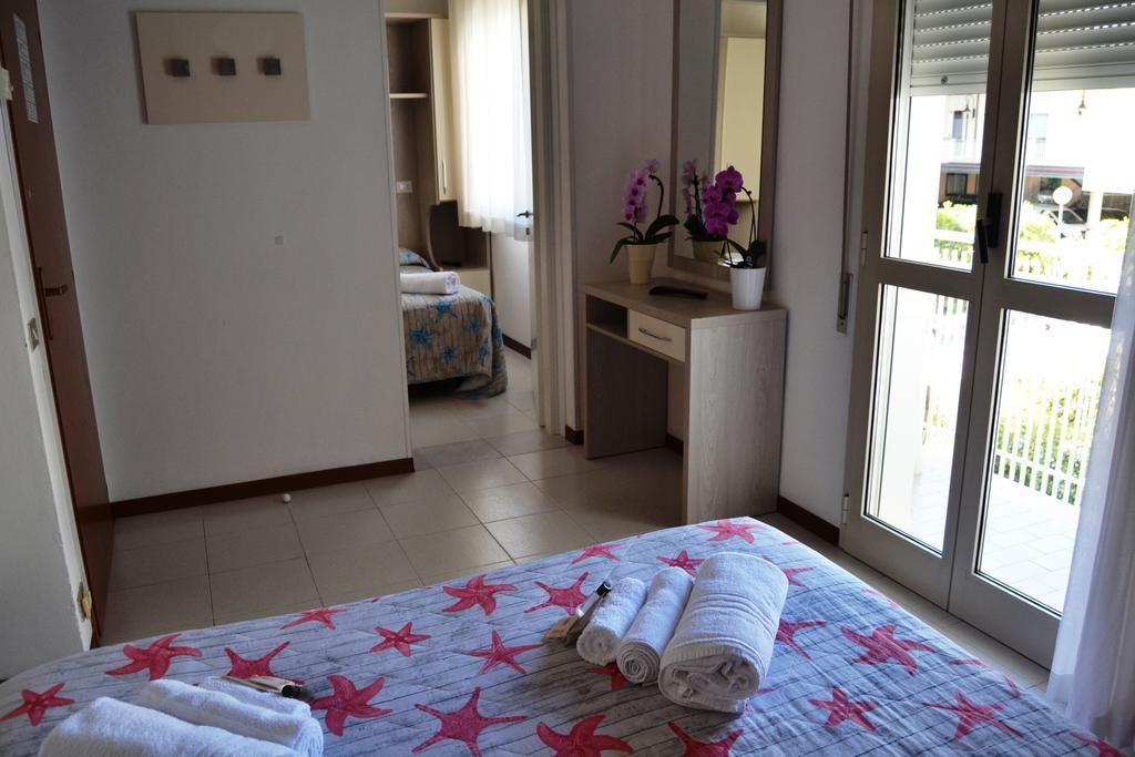 Hotel Suisse Milano Marittima Ngoại thất bức ảnh